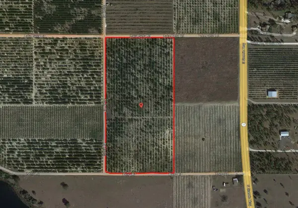 Lake Bella Road, LAKE WALES, FL 33859