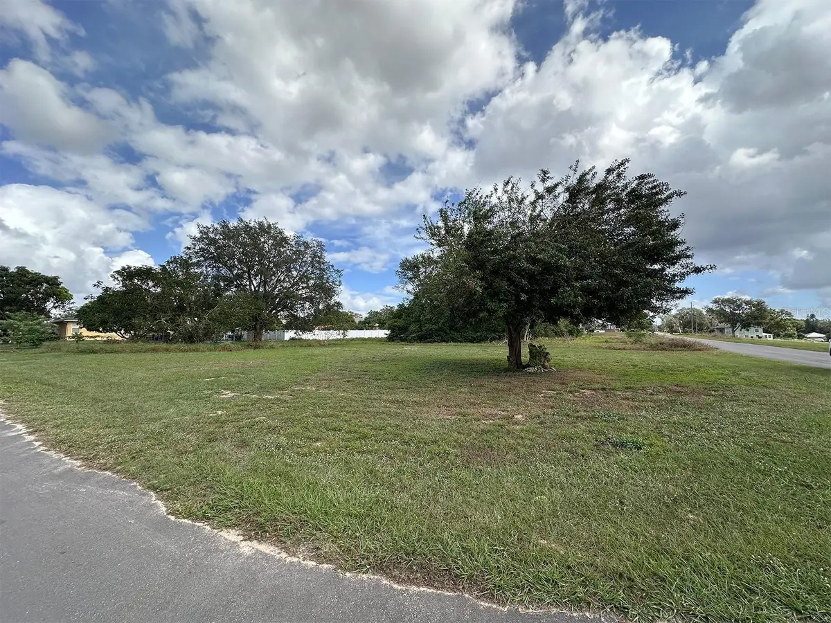 Gates Avenue W, Haines City, FL 33844 - Image #1
