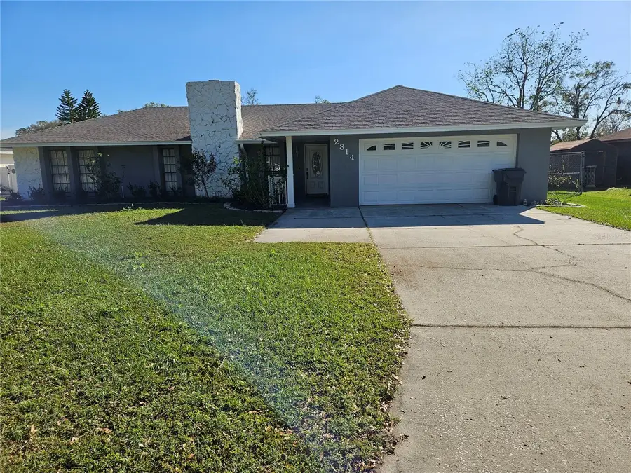 2314 York Place, Lakeland, FL 33810 - Image #2