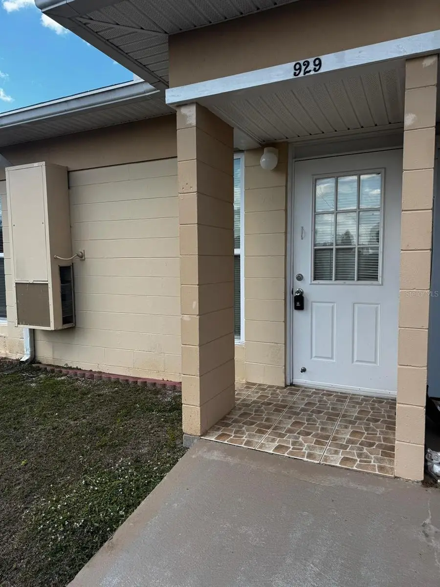 929 Club Circle, Lakeshore, FL 33854 - Image #2