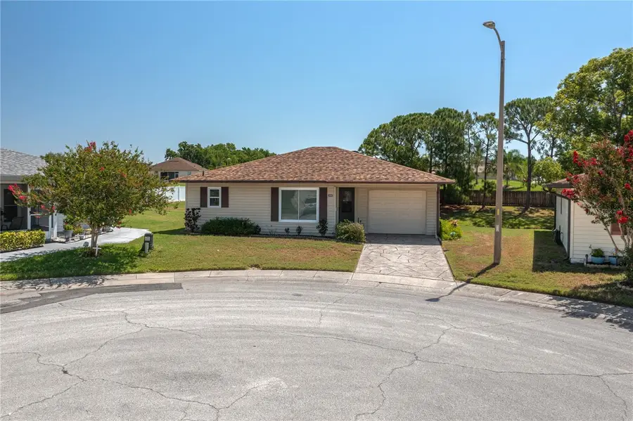3245 Prairie Dunes Circle E, Lakeland, FL 33810 - Image #2
