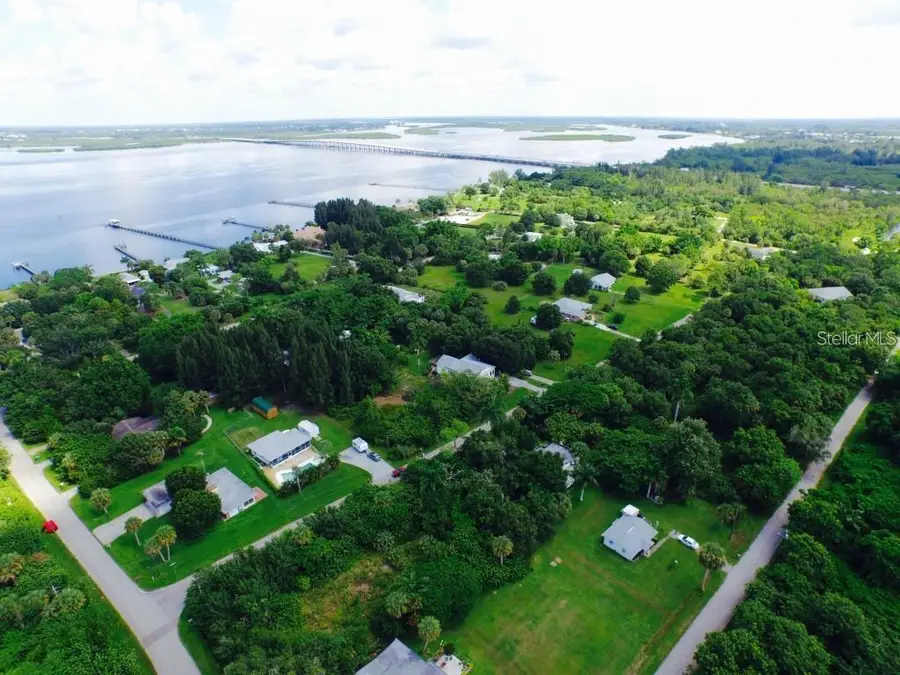 202 Charlotte Street, Punta Gorda, FL 33950 - Image #2