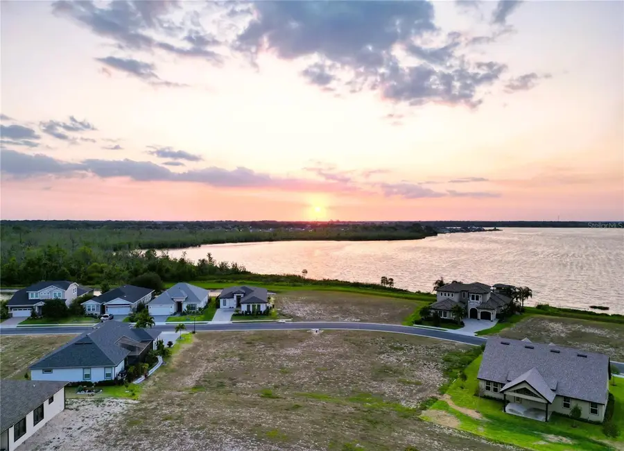 512 Adams View Lane, Auburndale, FL 33823 - Image #3