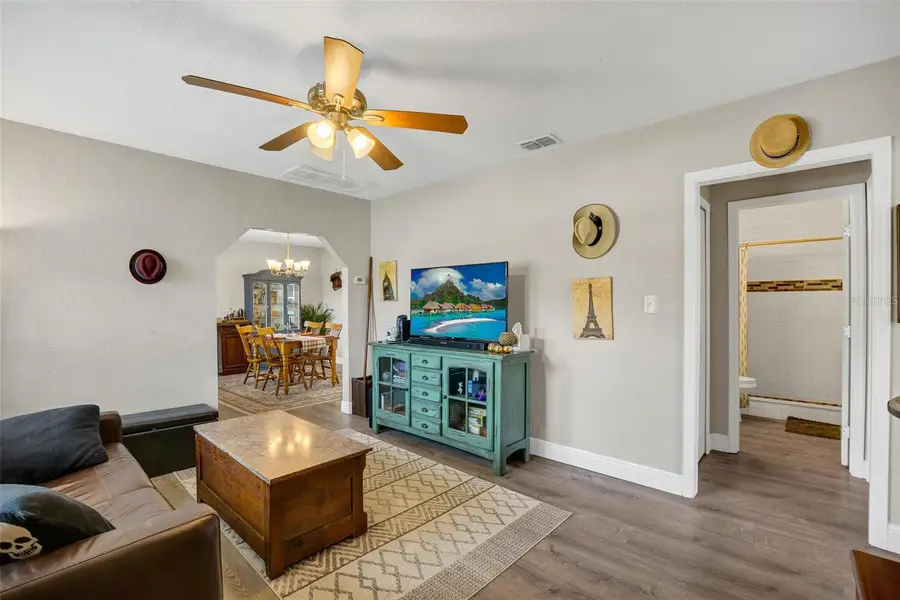 104 Avenue K Avenue Ne, Winter Haven, FL 33881 - Image #2