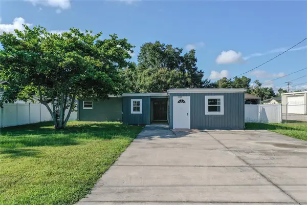 2720 NW Avenue V, WINTER HAVEN, FL 33881