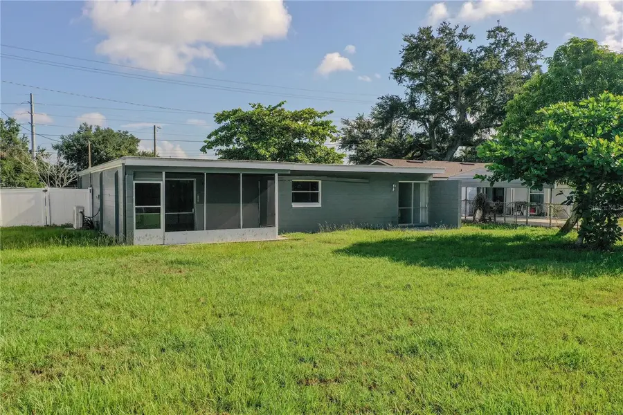 2720 NW Avenue V, Winter Haven, FL 33881 - Image #2