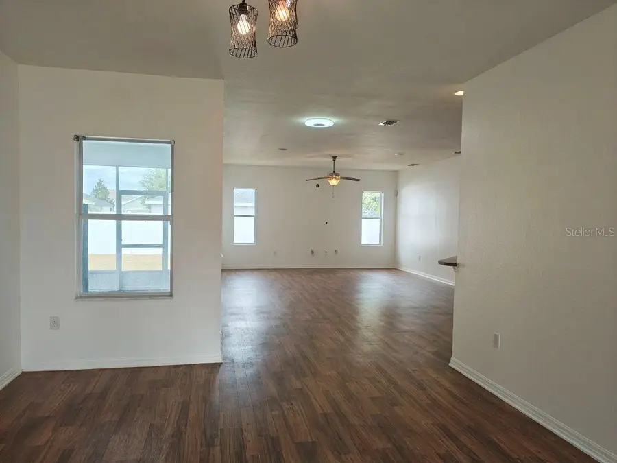 1561 Shorewood Drive, Auburndale, FL 33823 - Image #2