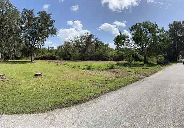 1120 S Cross Avenue, LAKE ALFRED, FL 33850