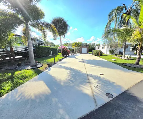 31 Appaloosa Trail W, LAKE WALES, FL 33898