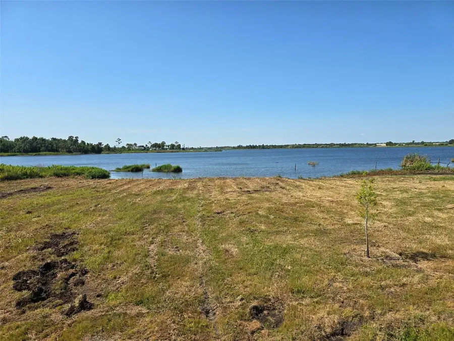 3381 Lake Buffum Road E, Fort Meade, FL 33841 - Image #2