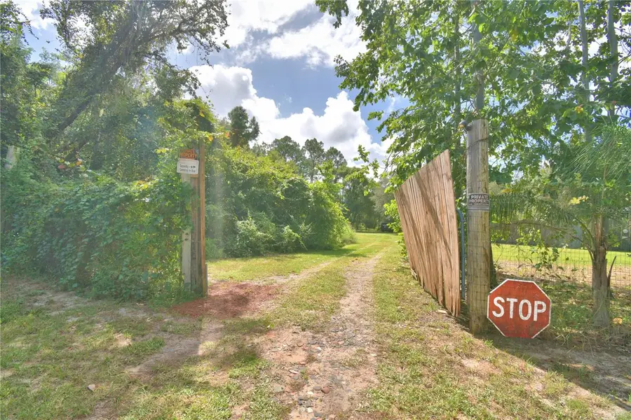 2595 Huggins Road, Lake Wales, FL 33898 - Image #2