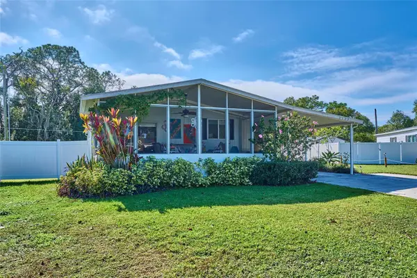 3527 Lazy Lake Drive S, LAKELAND, FL 33801