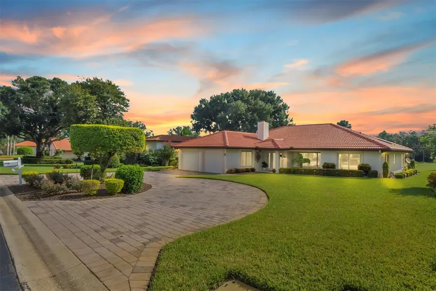 517 Clubhouse Drive, Lake Wales, FL 33898 - #2