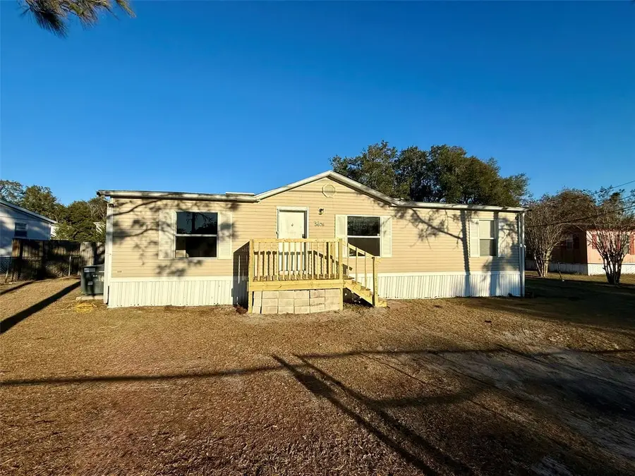 5676 Cherry Tree Drive, Lakeland, FL 33811 - Image #2