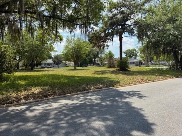 305 Elaine Drive, Auburndale, FL 33823 - #3