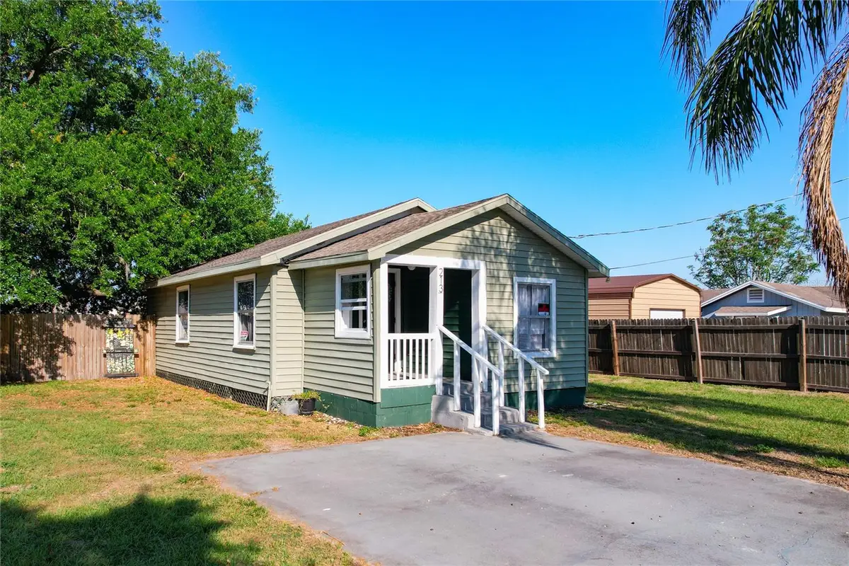 213 Cleveland Avenue, Winter Haven, FL 33881 - #1