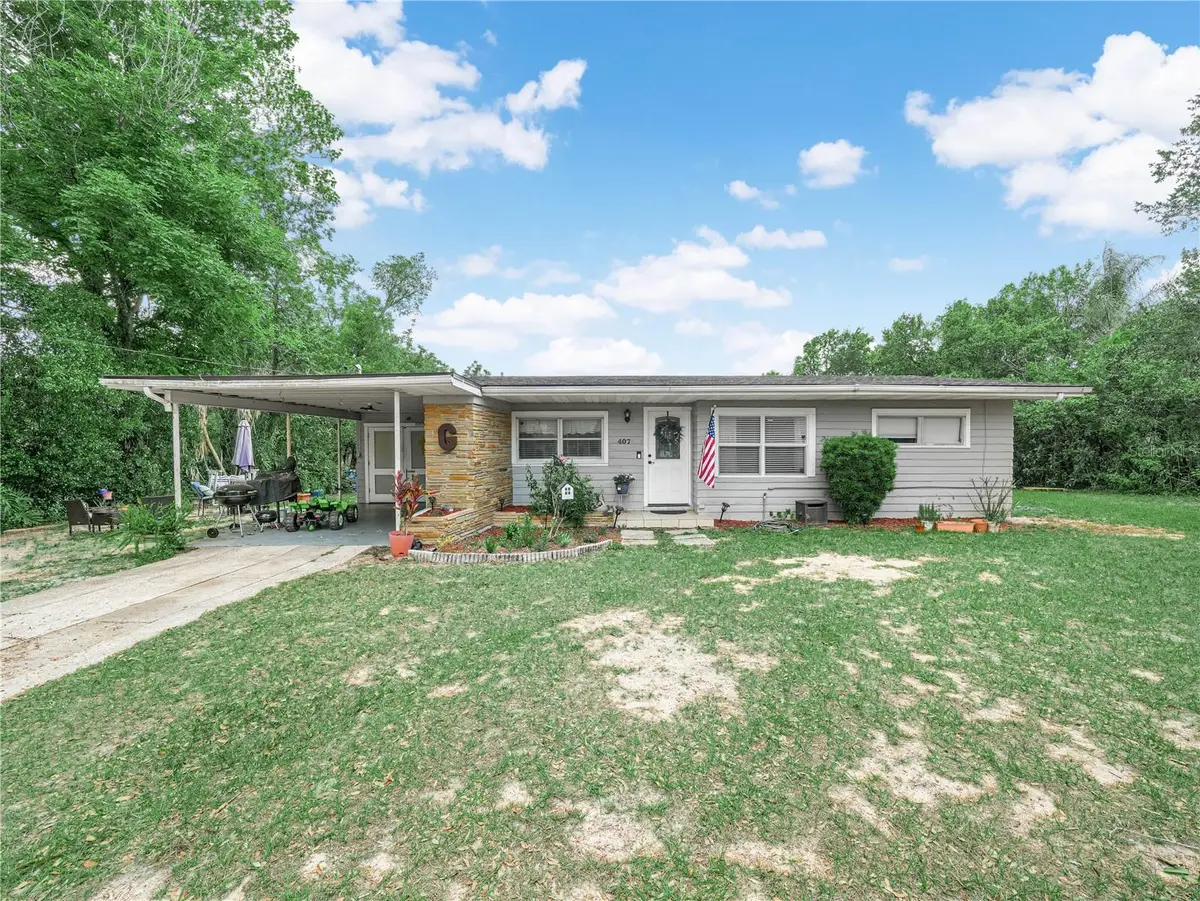 407 S 12th Street, Lake Wales, FL 33853 - #1
