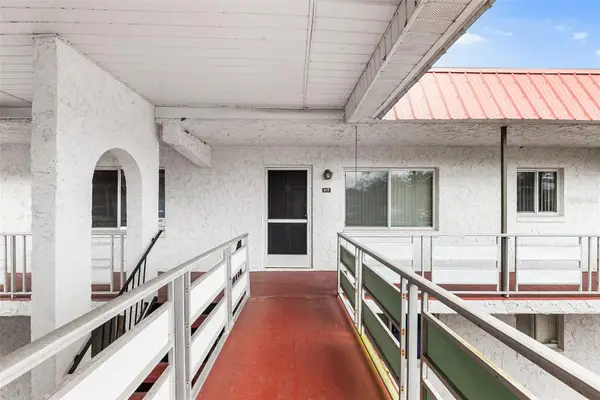 1100 Martinique Drive #207, WINTER HAVEN, FL 33884
