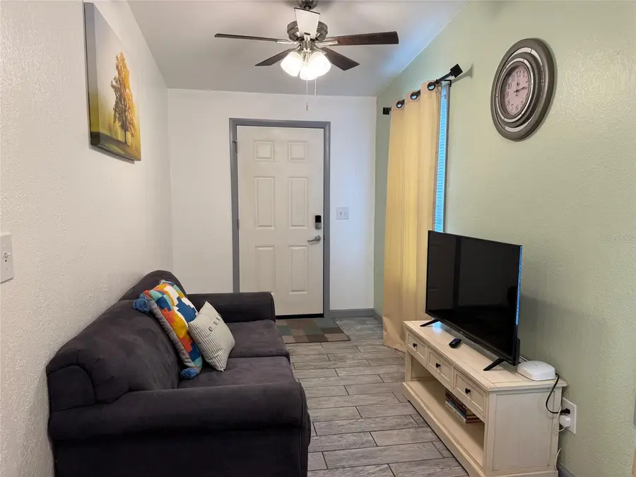 907 N Wabash Ave, Lakeland, FL 33815 - #3