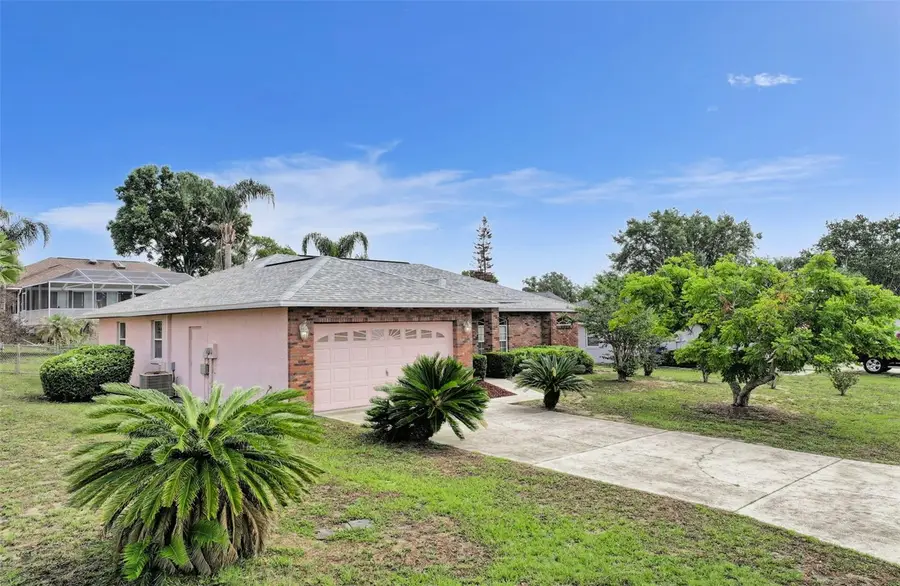 933 Devonshire Way, Lake Wales, FL 33853 - #2