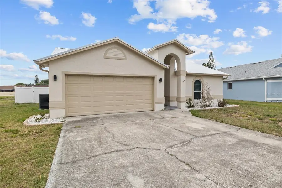 8 Saint Kitts Circle, Winter Haven, FL 33884 - #2