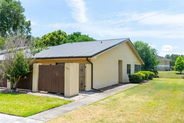 1004 Medinah Drive, WINTER HAVEN, FL 33884