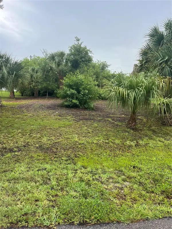 23084 August Avenue, PORT CHARLOTTE, FL 33954