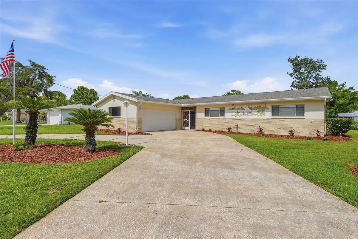 1401 SE Paradise Avenue, Crystal River, FL 34429 - #1