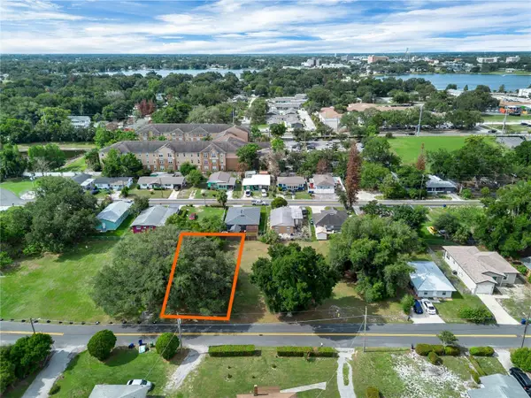 Palmetto Avenue Ne, WINTER HAVEN, FL 33881