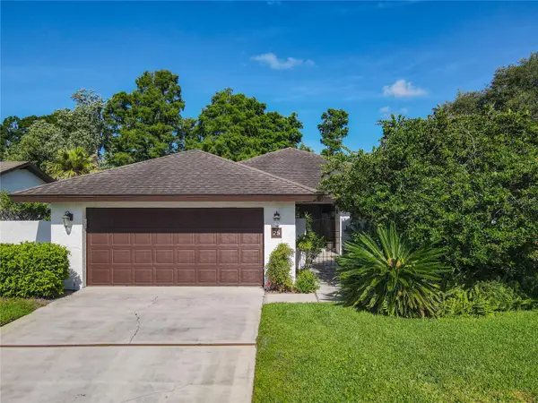 25 Huntley Court, HAINES CITY, FL 33844