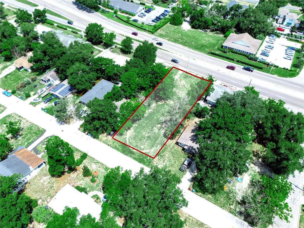 60 E Street, Lake Wales, FL 33855 - #1