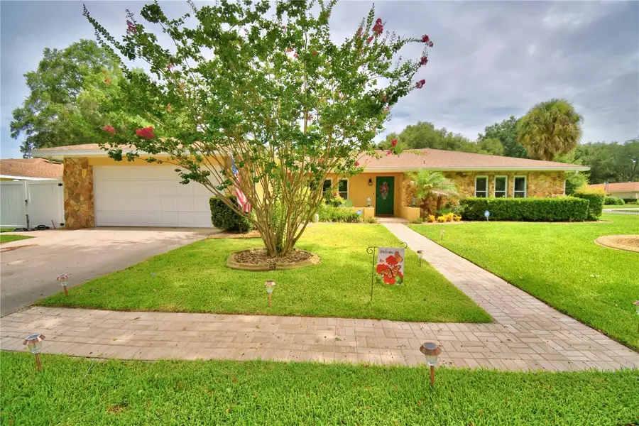 902 Crestview Drive, Auburndale, FL 33823 - #2