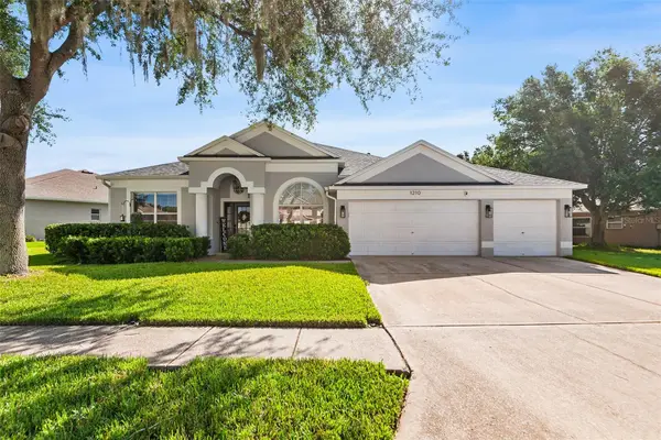 1210 Yardley Drive, WESLEY CHAPEL, FL 33544