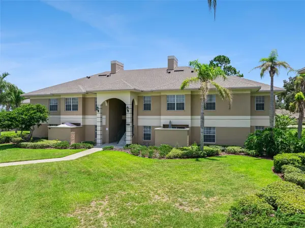 1502 Eagle Pond Drive #15, WINTER HAVEN, FL 33884