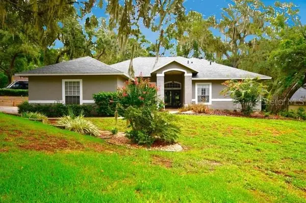 1810 Tournament Drive, APOPKA, FL 32712