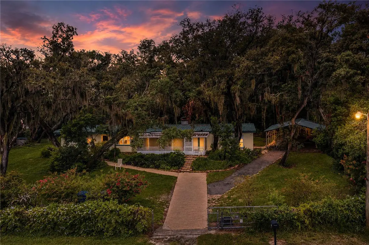 490 Twin Lakes Boulevard, Lake Alfred, FL 33850 - #1