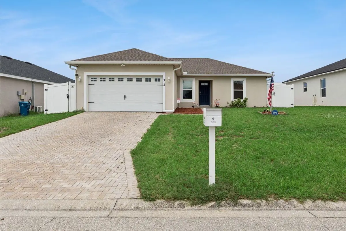 313 Summit Avenue, Lake Wales, FL 33853 - #1