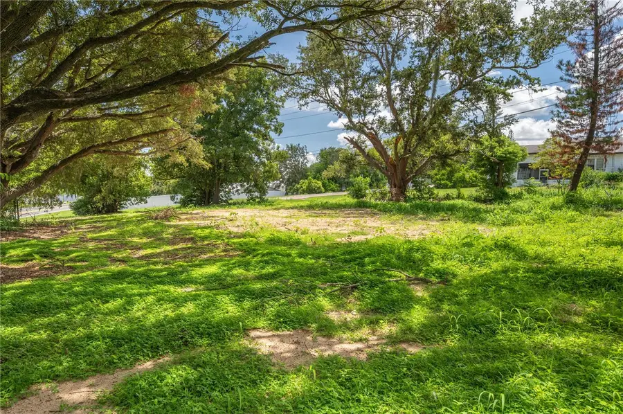 504 E Main Street, Dundee, FL 33838 - #3