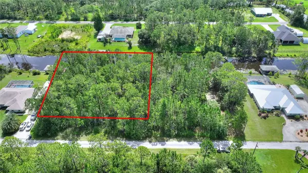 28 Amaryllis Drive, INDIAN LAKE ESTATES, FL 33855