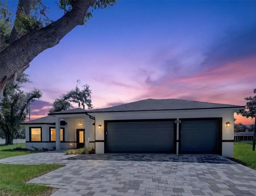 2302 Allen Drive, Plant City, FL 33563 - #2