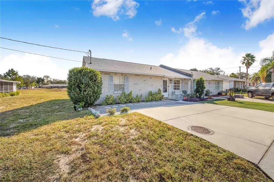 1413 Thousand Roses Drive S, Lake Wales, FL 33853 - #2