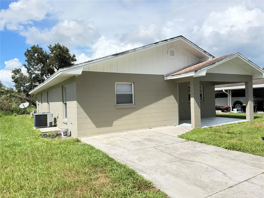 1117 Blossom Circle N, Lakeland, FL 33805 - #2
