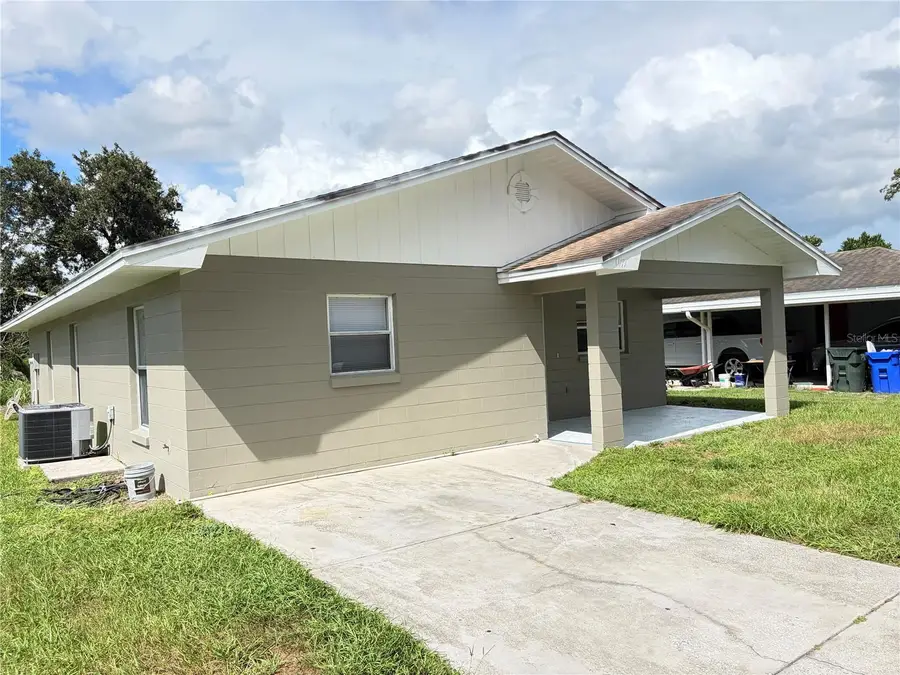 1117 Blossom Circle N, Lakeland, FL 33805 - #3