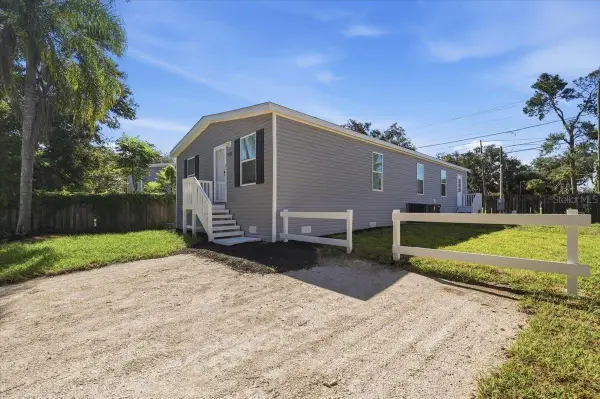 39148 Orient Avenue, ZEPHYRHILLS, FL 33542