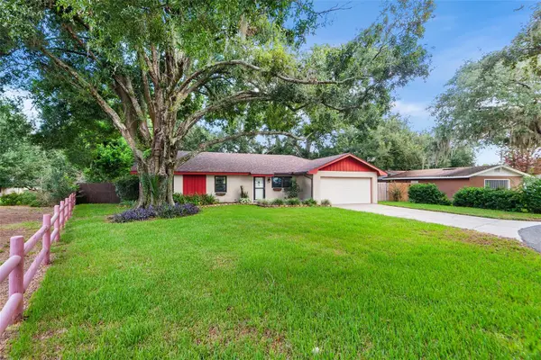 216 Shore Loop, WINTER HAVEN, FL 33884