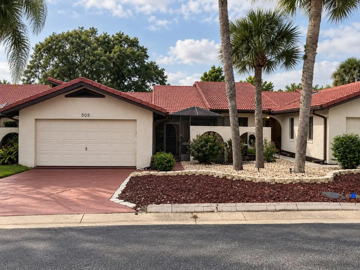 505 Clubhouse Drive, Lake Wales, FL 33898 - #1