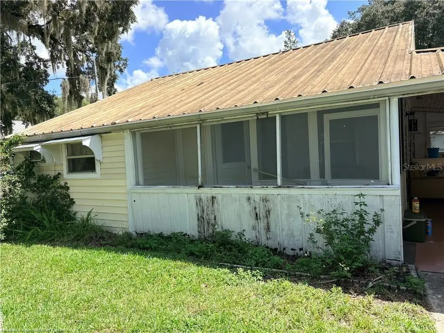 311 S 8th Avenue, Wauchula, FL 33873 - #2