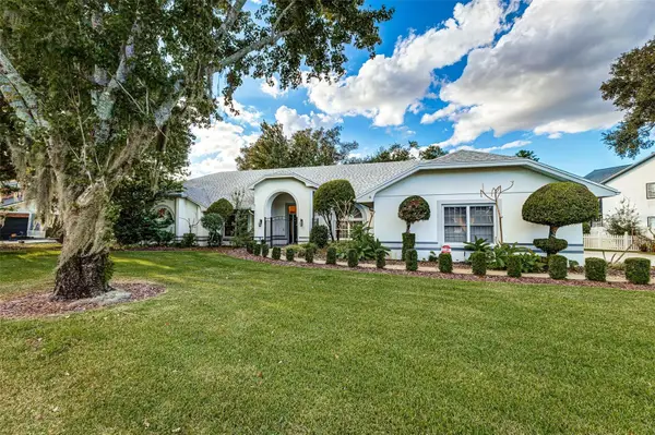 725 Heritage Drive Ne, WINTER HAVEN, FL 33881
