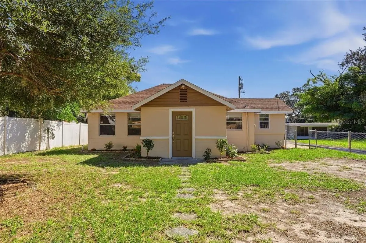 618 4th Street N, Lake Wales, FL 33853 - #1