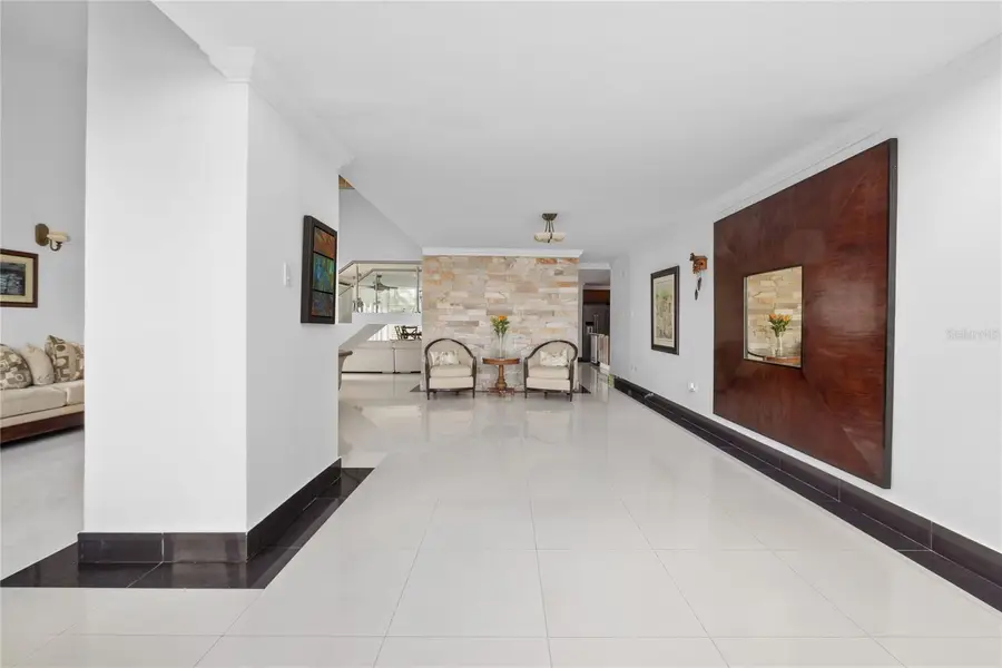 K5 Viajera, Guaynabo, PR 00969 - Image #2